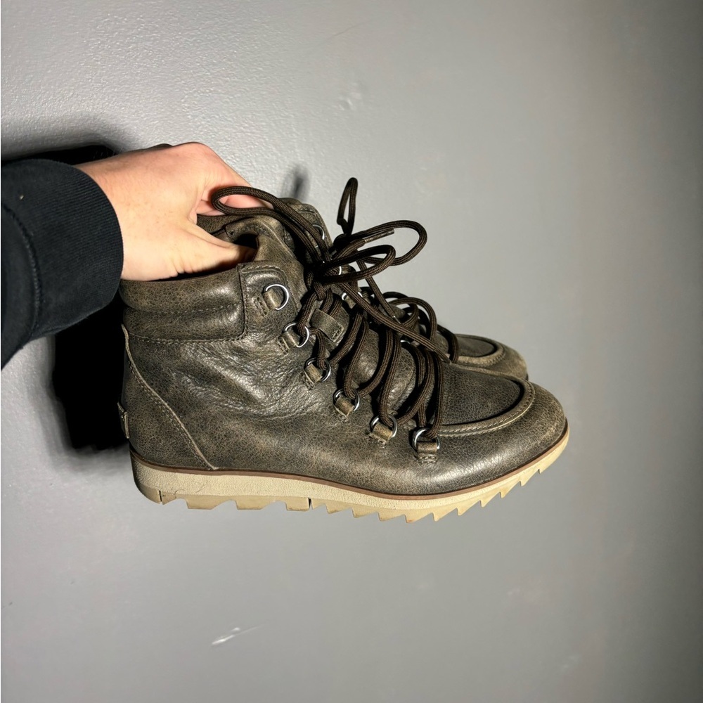 Sorel Harlow Lace-Up Moto Leather Ankle Boots Womens Size 7